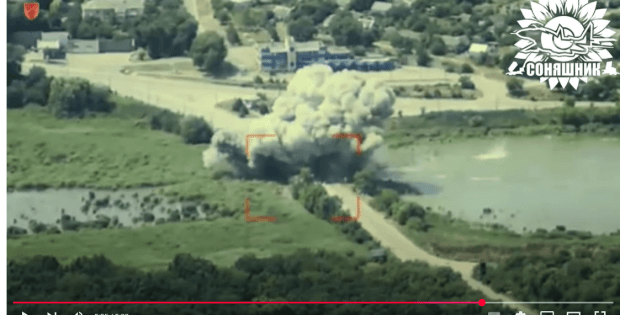 Український МіГ-29 американськими бомбами знищив російську переправу у Запорізькій області (Відео)