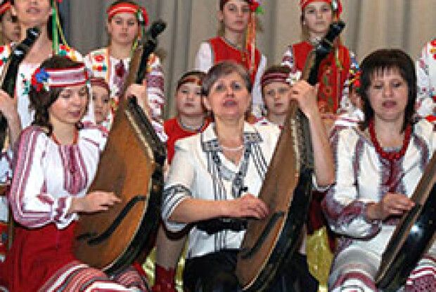 КОБЗАРІВНА ГОРОХІВСЬКОГО «КОБЗАРИКА»