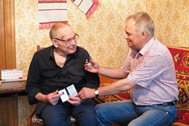 КОЛЕГИ: журналістська відзнака  Владиславові Богданьку