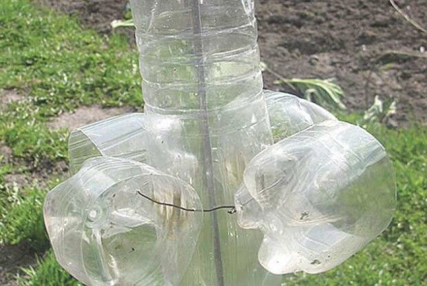 Відлякувач для крота з пластику