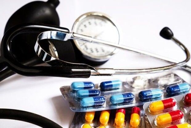 Волинянки просять допомогти врятуватись від рідкісної хвороби