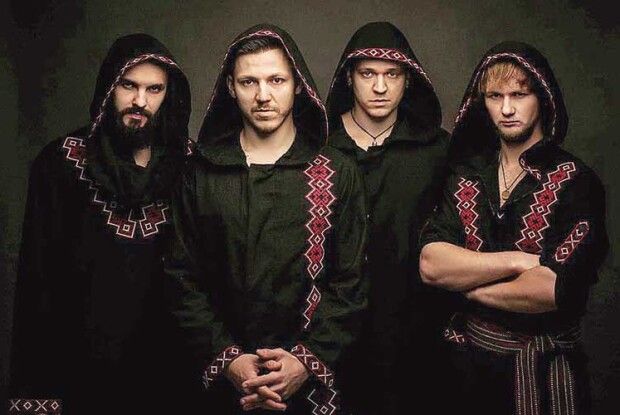 «Розвісили на сцені ляльки–мотанки і відчули сильний психологічний захист»