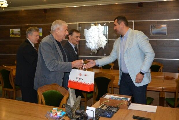 Легендарний британський режисер Тоні Палмер прибув на Волинь і обіцяє сенсацію