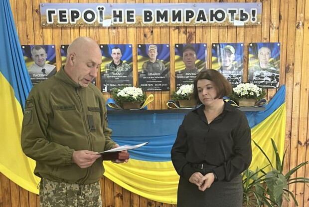 Нагороду полеглого Героя з Волині передали його рідним