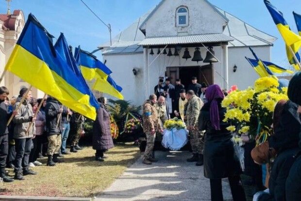 На Волині провели в останню дорогу убитих на війні Героїв (Фото)