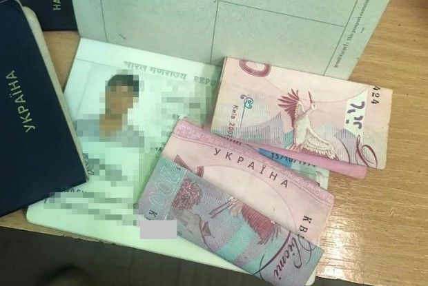 Росіянин намагався підкупити прикордонників (Фото)