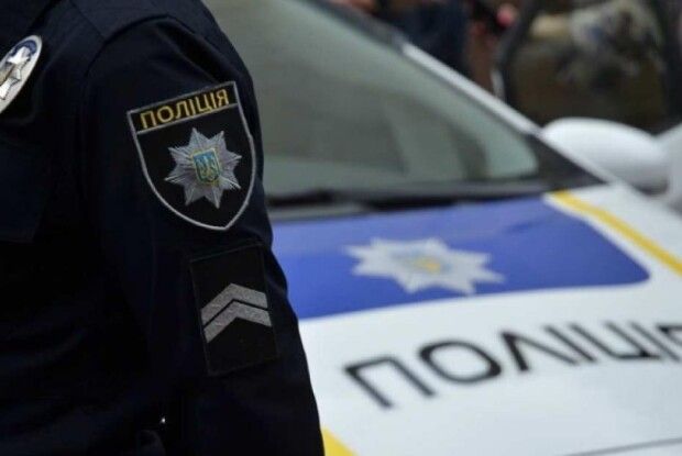 Рівнянка викликала поліцію через пляшку з водою 