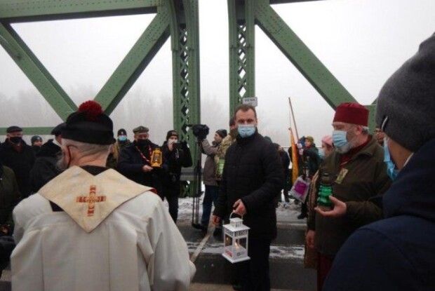 На Волині зустріли Вифлеємський вогонь (Фото)