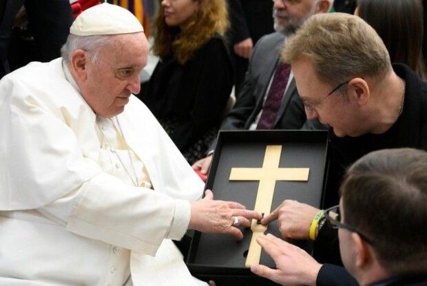 А ви знаєте, що там діється на планеті Фейсбук?