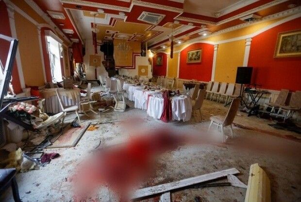 «При відвідуванні «фронту» краще проводити час не в донецьких, а в ростовських ресторанах»