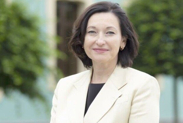 Народний депутат Ірина Констанкевич привезла зі столиці понад мільйон гривень на поліський спорткомплекс