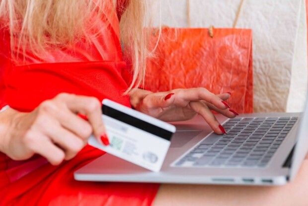 Заплатила за фіктивну роботу: волинянка стала жертвою інтернет-шахраїв