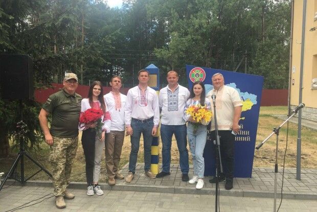 За кілька метрів від кордону Волині з білоруссю горохівські митці «націлили» в сторону сусідів музичні колонки (Фото, Відео)