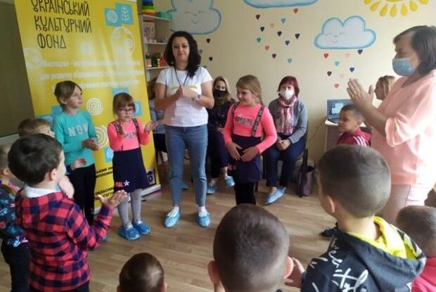 У громаді на Волині особливих діток навчали за допомогою музики та мистецтва