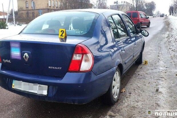 На Рівненщині під колеса автівки потрапив 75-річний чоловік