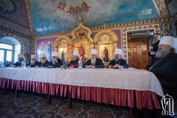 На Собор УПЦ МП у Києві приїжджав митрополит з Криму, який вітав Аксьонова з посадою ватажка півострова