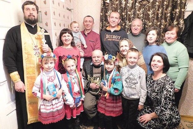 У 95 років заповів онукам  і правнукам… тримати вдома настільною книгою «Кобзар»