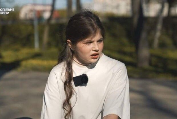 18-річна дівчина після 10 років життя в окупації втекла до України 