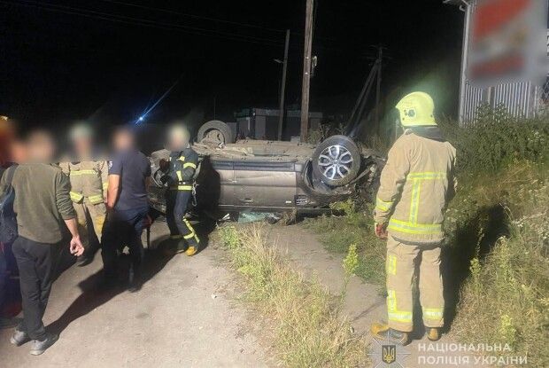 Нічна аварія на Волині: п’яний 18-річний водій перекинув авто з трьома дівчатами