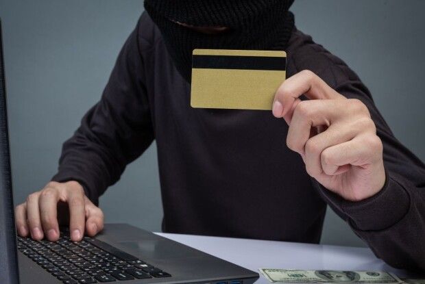 В громаді на Волині зареєстрували майже 400 фактів шахрайств від початку року