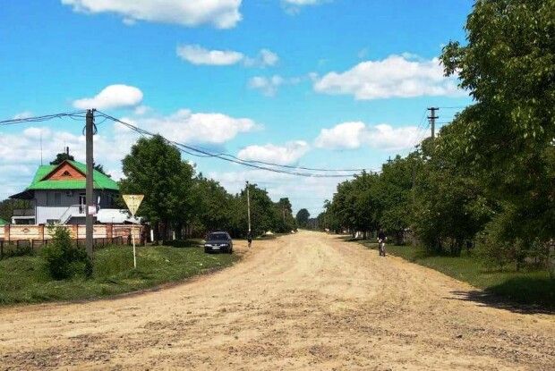 На Любешівщині одну дорогу ремонтуватимуть цього року, іншу – наступного