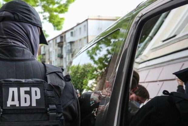 «Подарунок від Путіна»: як слідство ДБР загрожує Україні