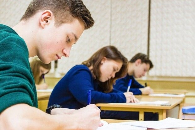 Хто очолив 1 місце у рейтингу найкращих шкіл Волинської області