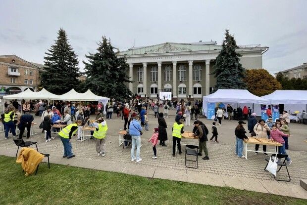 У Нововолинську провели масовий сімейний захід (Фото)