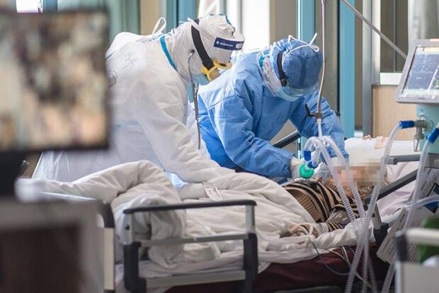 COVID-19: в Україні – понад 15 тисяч нових хворих, на Волині – рекордні 407!