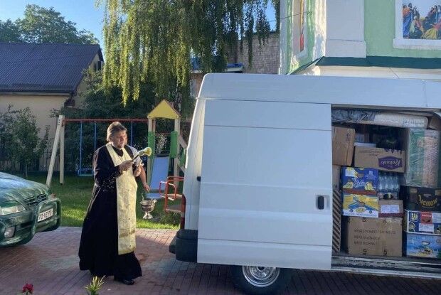 Від Дніпра до Бахмута: горохівчани знову поїхали на передову (Фото)