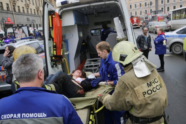 Повідомляють вже про 12-х загиблих під час вибуху в метро в Санкт-Петербурзі