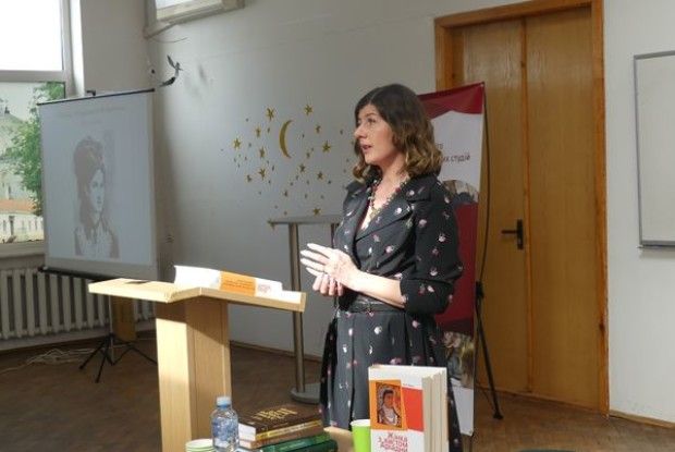 У Луцьку презентували «Жінку з хистом Аріадни»