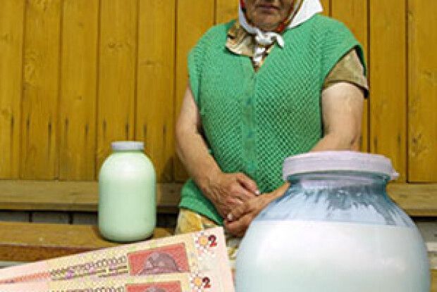 МОЛОКО КОШТУВАТИМЕ НЕ МЕНШ ЯК 4 ГРИВНІ?