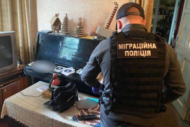 Волинянин повністю забив свій комп’ютер дитячим порно