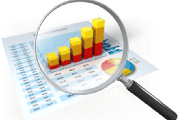 Зеленський втрачає підтримку виборців, рейтинг Порошенка росте –  соціологія Центру Разумкова