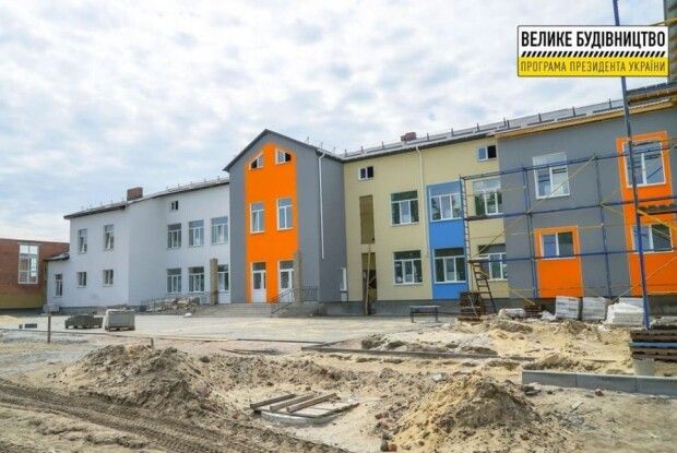 У школі на Волині вже здійснюють зовнішні та внутрішні оздоблювальні роботи