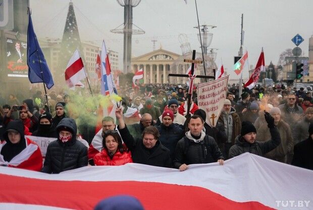 У Мінську – протести: не всі білоруси прагнуть об'єдннання з путінською Росією (Відео)