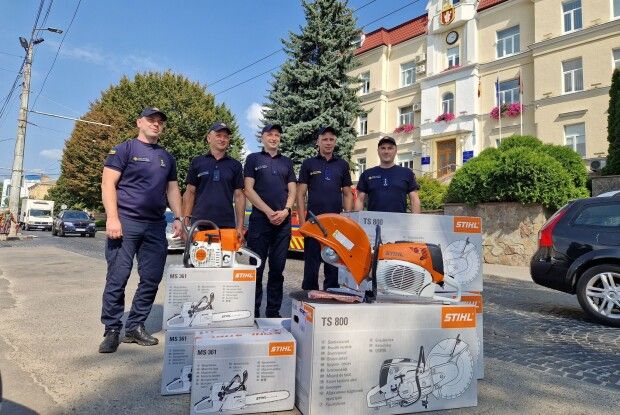 Волинські рятувальники отримали спецобладнання для ліквідації надзвичайних ситуацій 