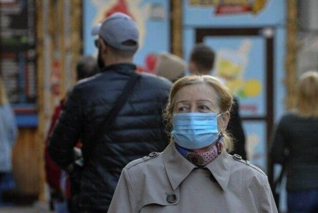 В Україні за добу – менше 1000 нових випадків COVID-19. На Волині 21