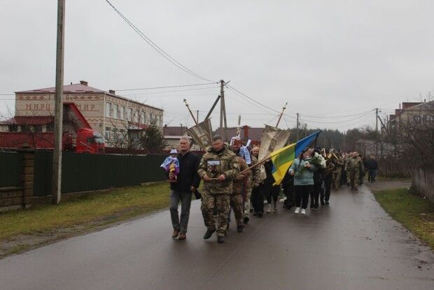 Залишилася маленька донечка: на Волині попрощалися з загиблим воїном Дмитром Дем’янчуком (Фото)