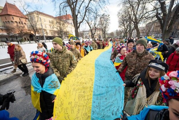 У Львові з нагоди Дня Соборності України встановили патріотичний рекорд