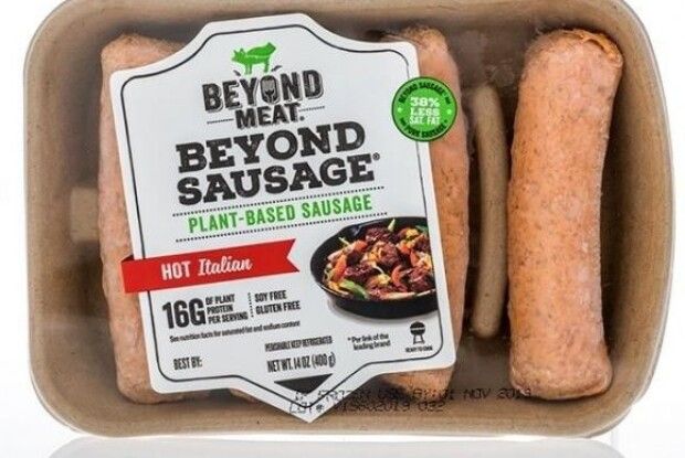 Фермери просять Європарламент заборонити «вегетаріанський бургер» і «веганську ковбасу» 