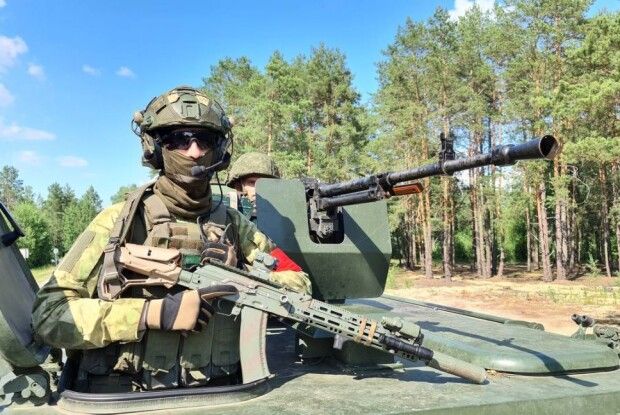 Чи можуть війська білорусі переміститися до кордону України за одну ніч і напасти