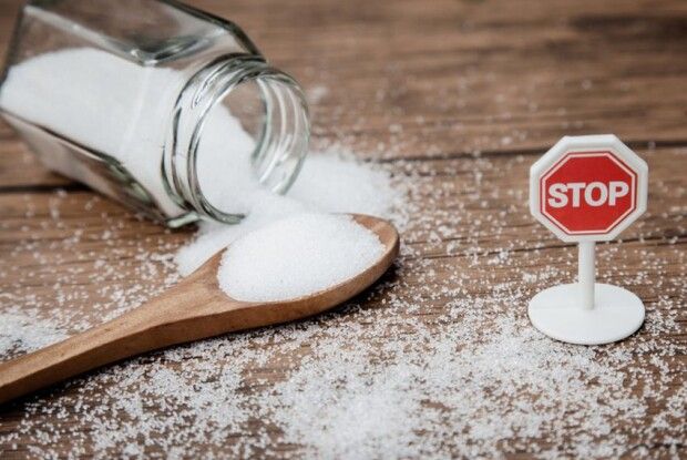 Чому варто обмежити цукор в раціоні?