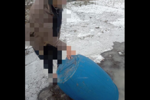 У селі на Волині патрульні покарали власницю незаконного промислу