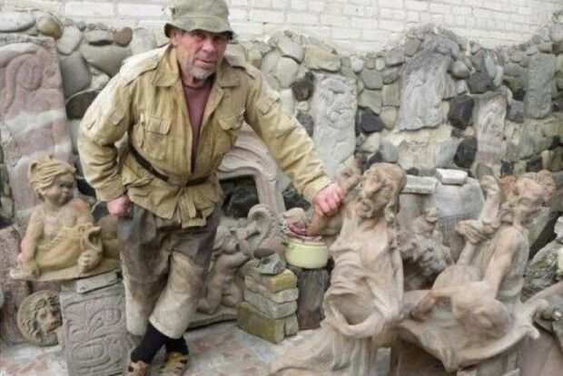Відомий український бард з Володимира організовує в Луцьку концерт, який стосується місцевого Будинку з химерами