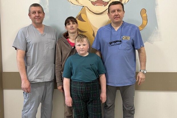 11-річний Володя відчував такий біль, що сам звернувся у лікарню…