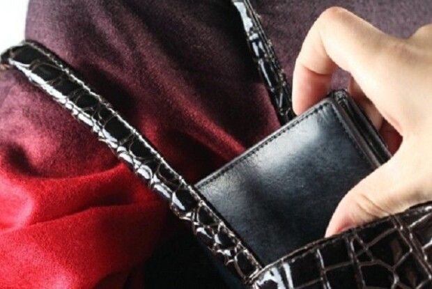 Донеччанин відсидить за ґратами 2 роки за крадіжки гаманців у луцькому транспорті