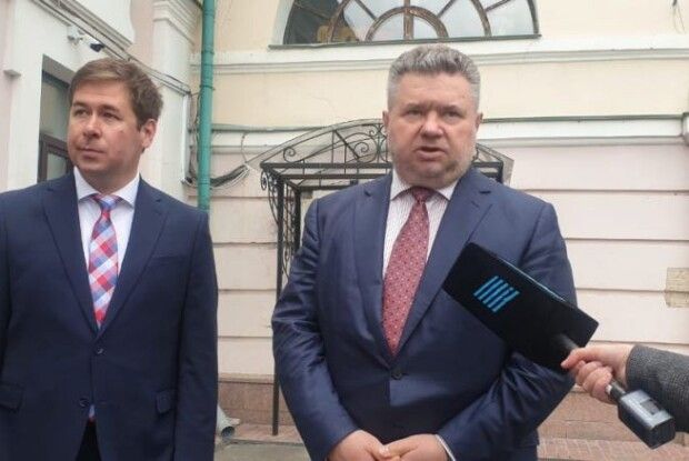 Ми ставимо питання про відповідальність Деркача і Дубінського за антиукраїнську діяльність – адвокати п’ятого Президента