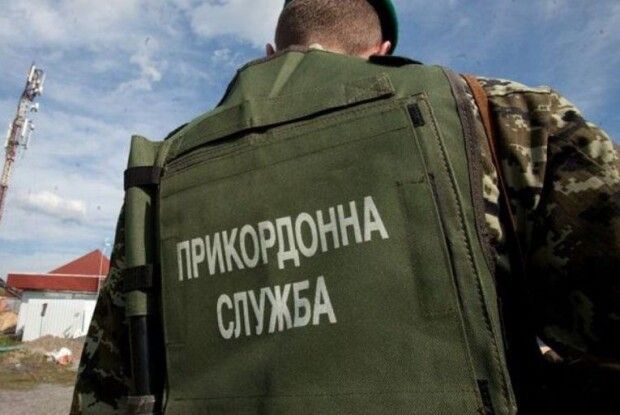 Волинський прикордонник не спокусився на 2000 доларів від ухилянтів (Фото)